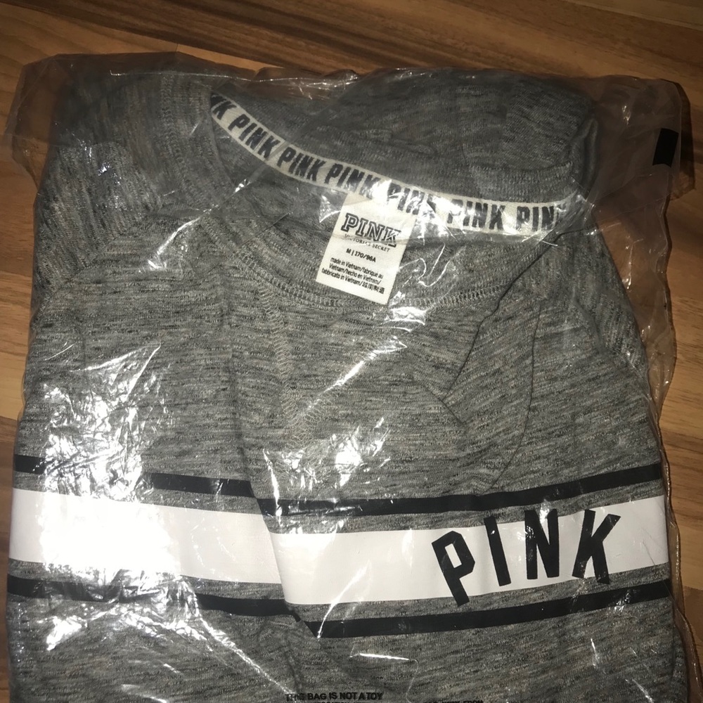 VS Pink Crew Sweatshirt